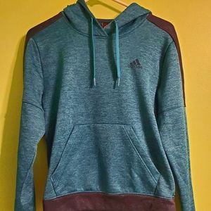 Adidas Sweatshirt